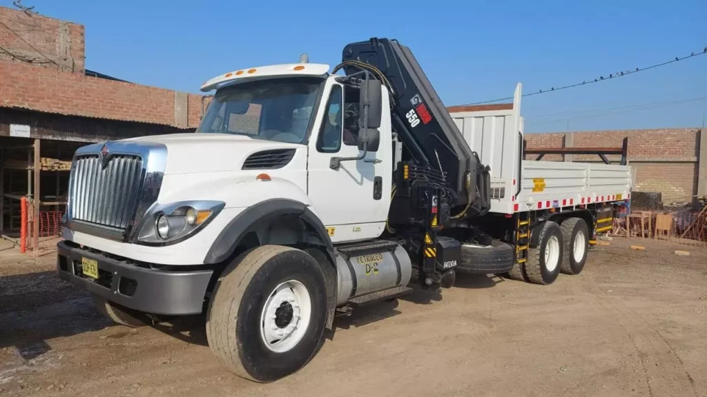 Servicio camion grua en peru
